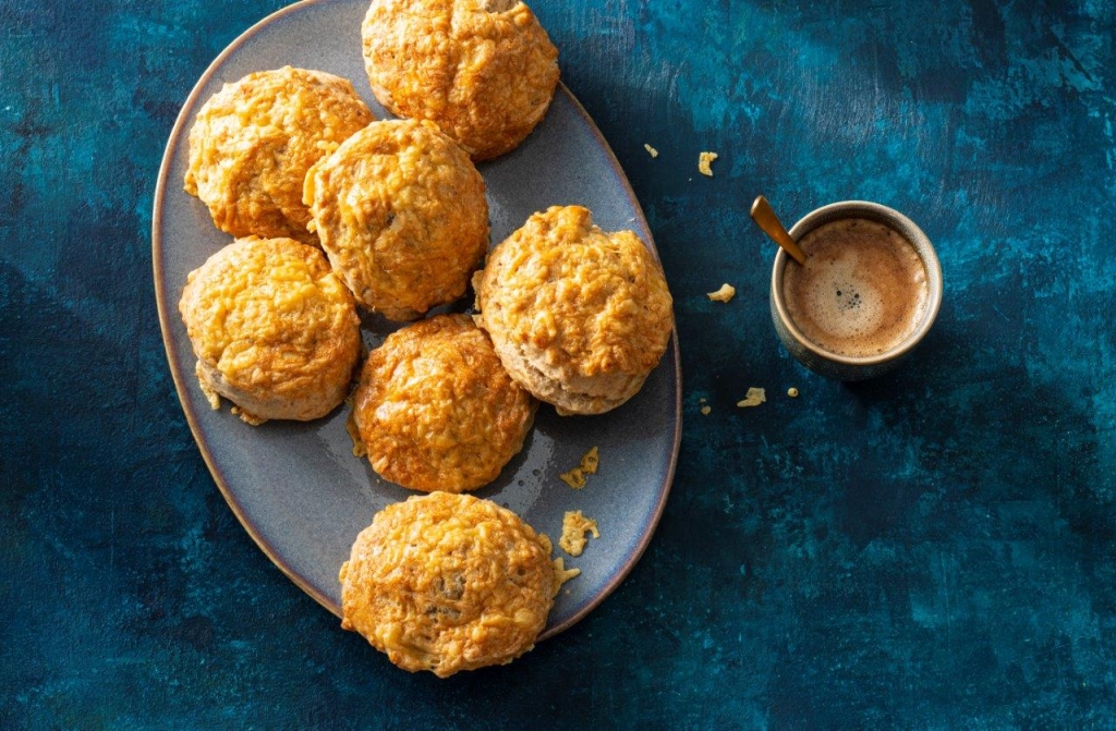 Cheesy breakfast cookies with buttermilk and Beemster Old