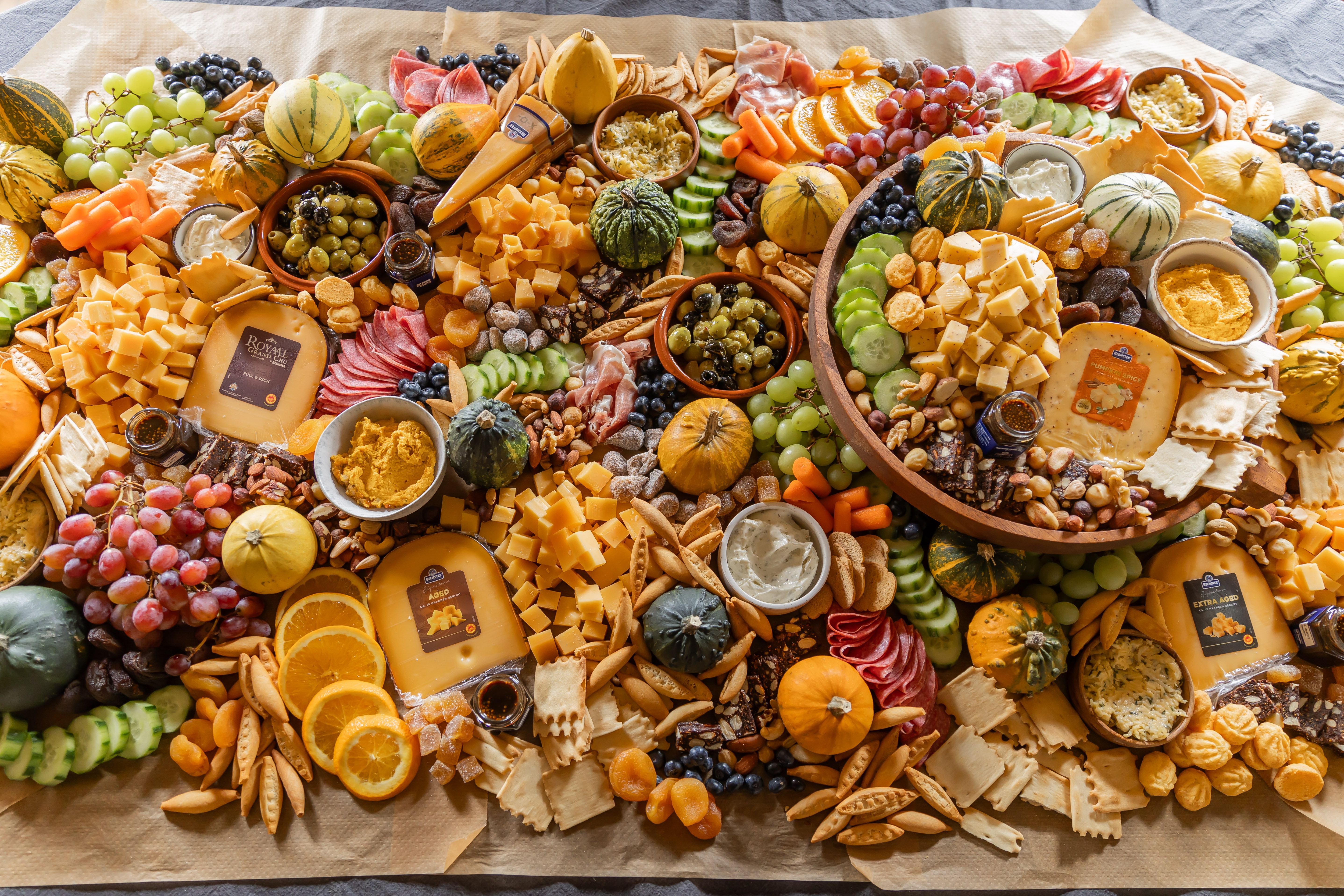 grazing table borreltafel met kaas