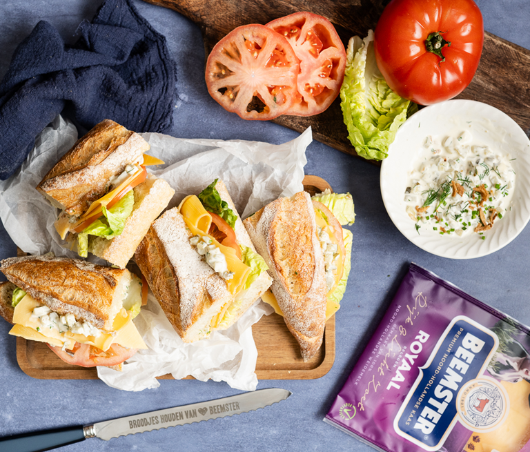 Stokbrood kaas met augurkenspread